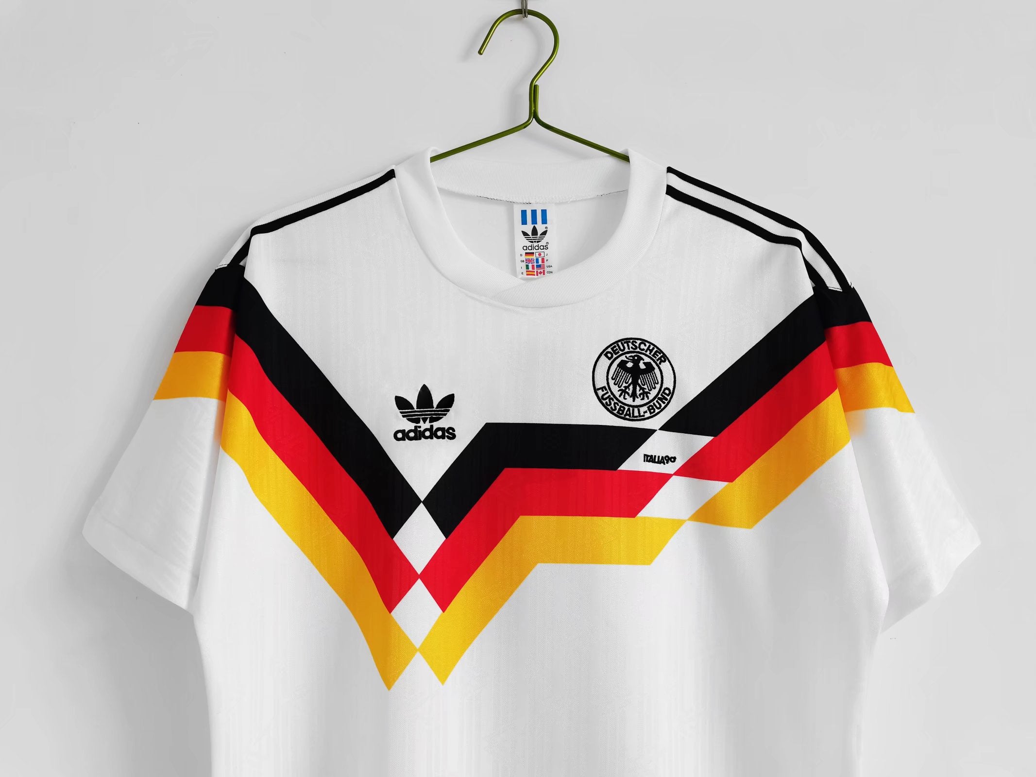 Uniforme retro local Alemania 1990