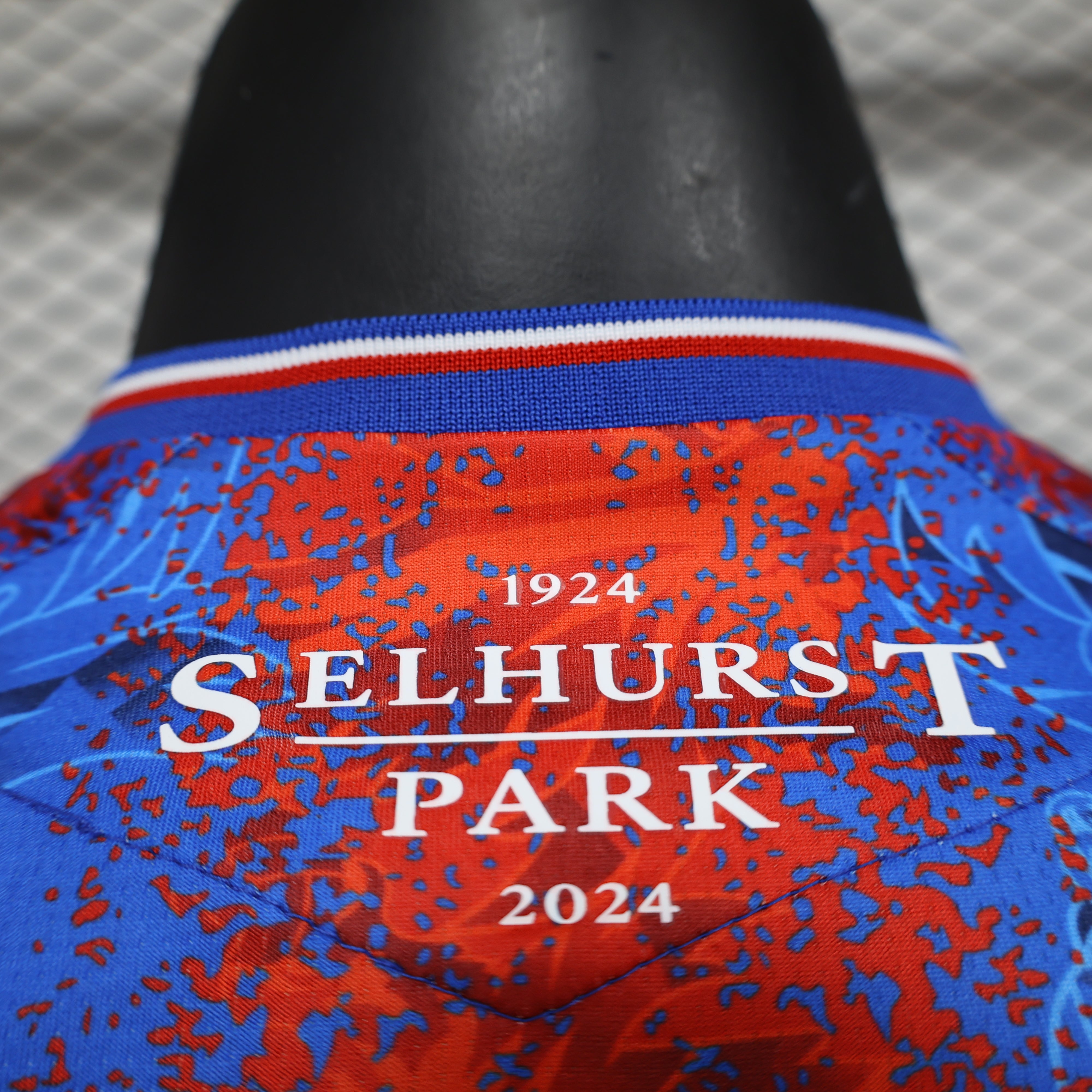 Crystal Palace Heimtrikot 2024/25