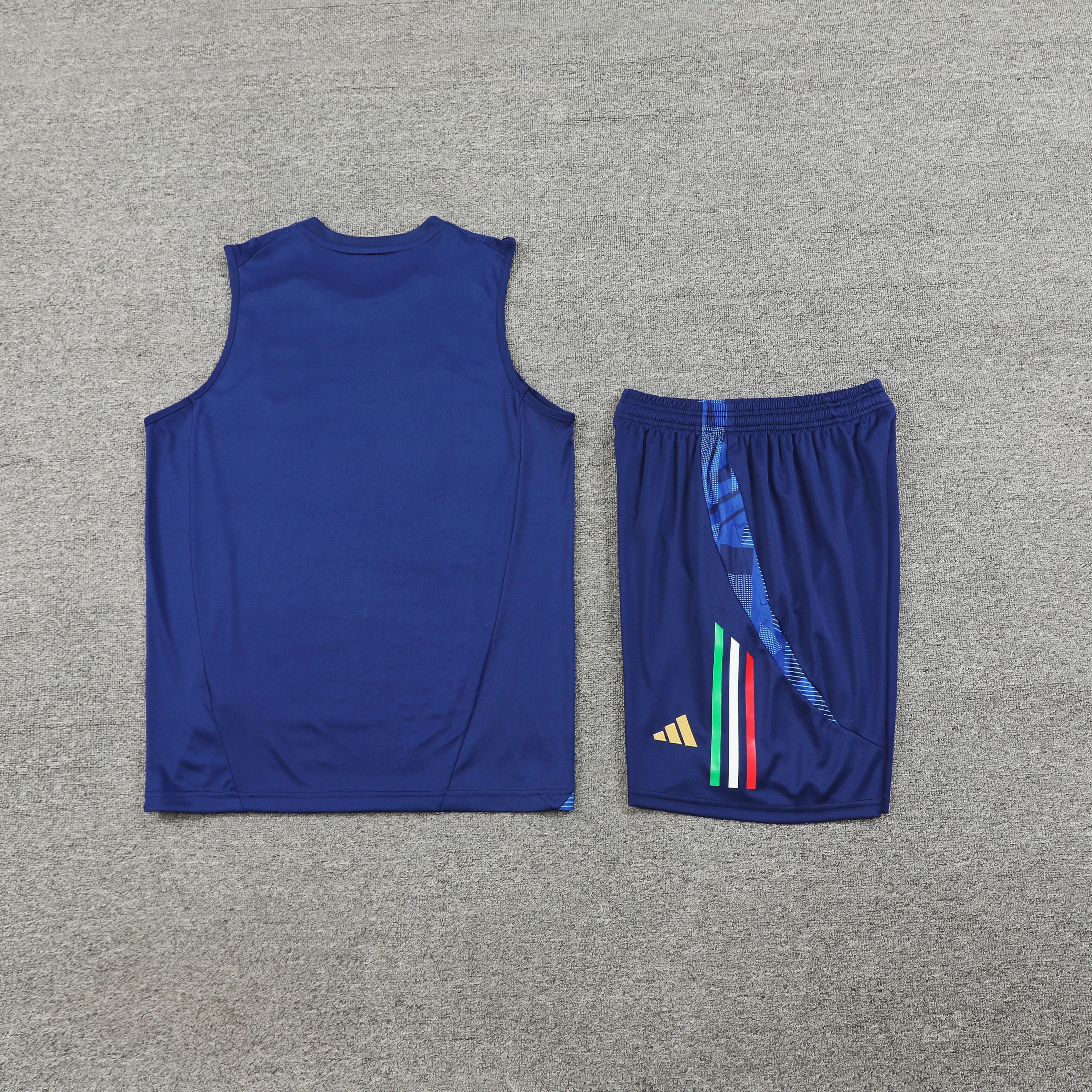 Set di allenamento estivo blu Italia 2024/25