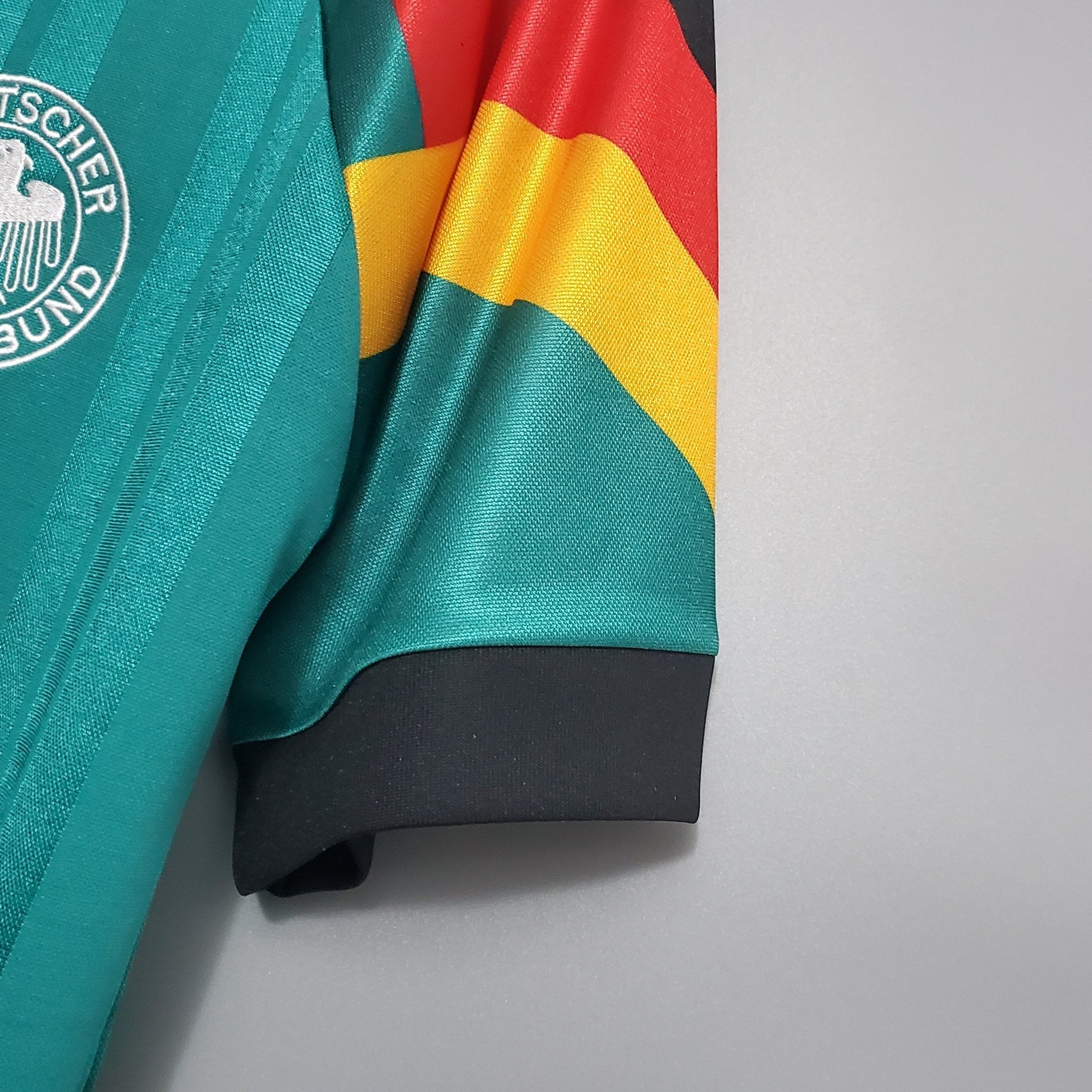 Kit retro visitante Alemania 1992