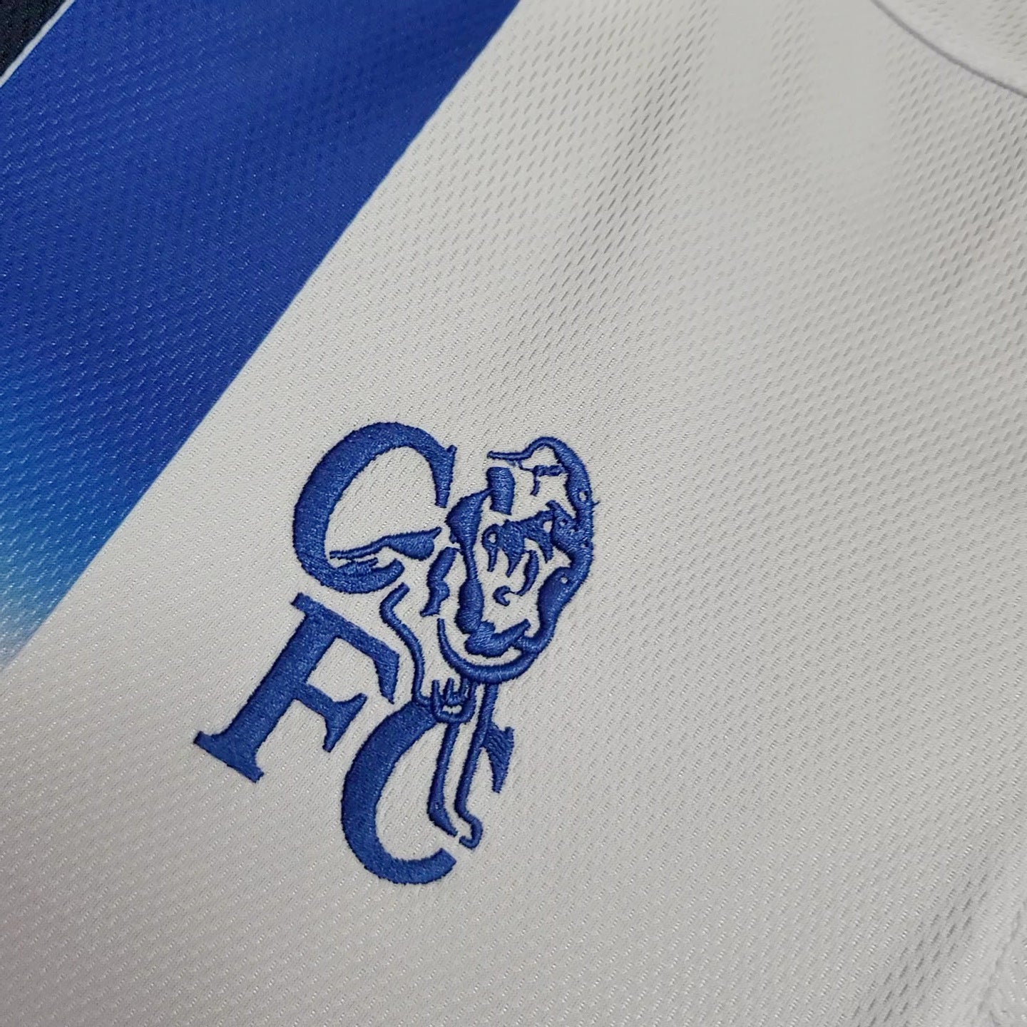 Kit retro Chelsea trasferta 2003-2005