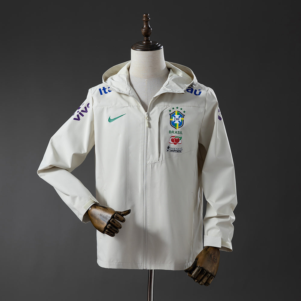 Chaqueta cortavientos blanca Brasil