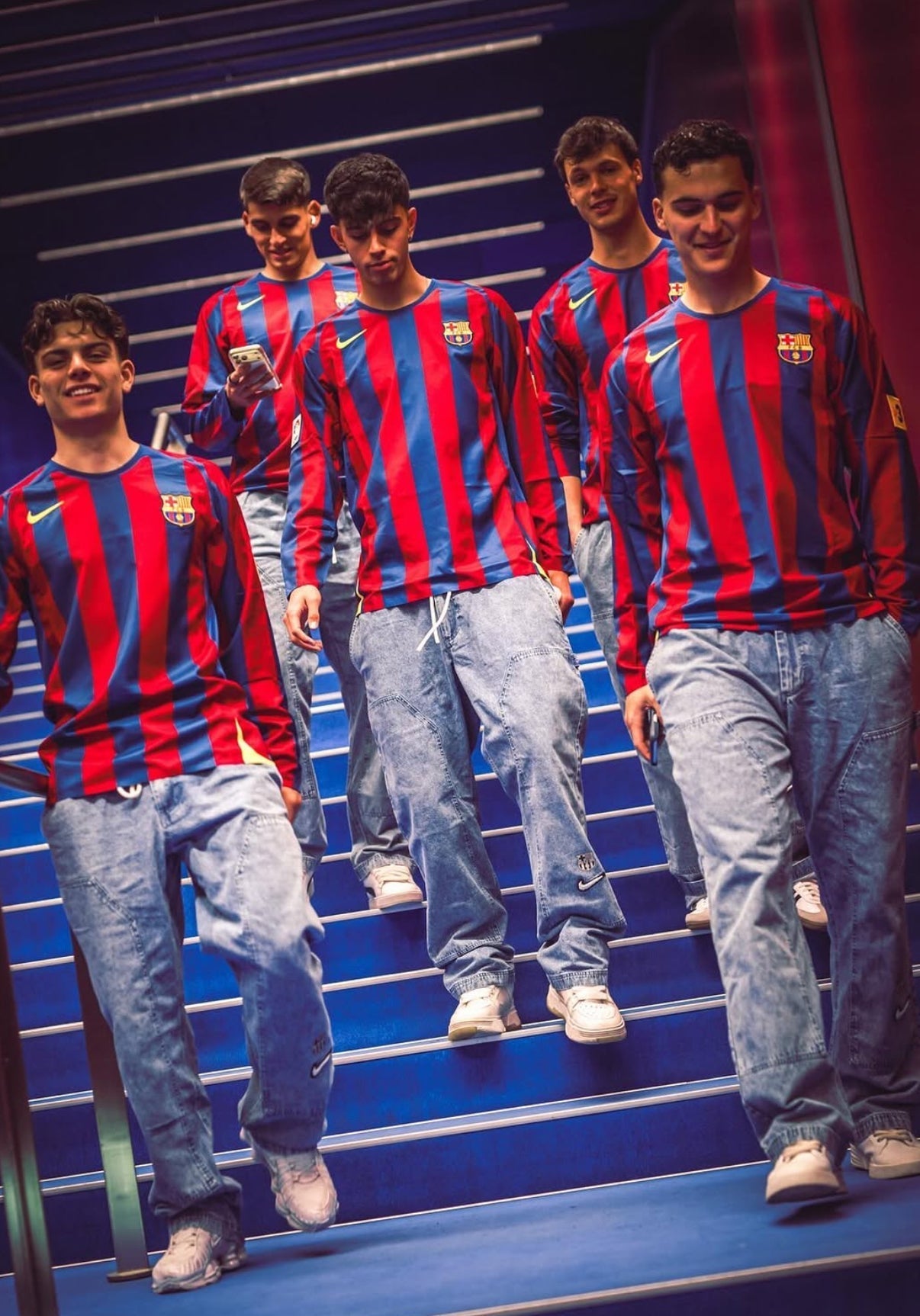 Maglia retro Ronaldinho maniche lunghe Barcellona 2005