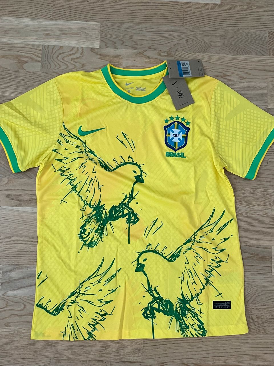 Brasile Maglia Giallo Uccelli
