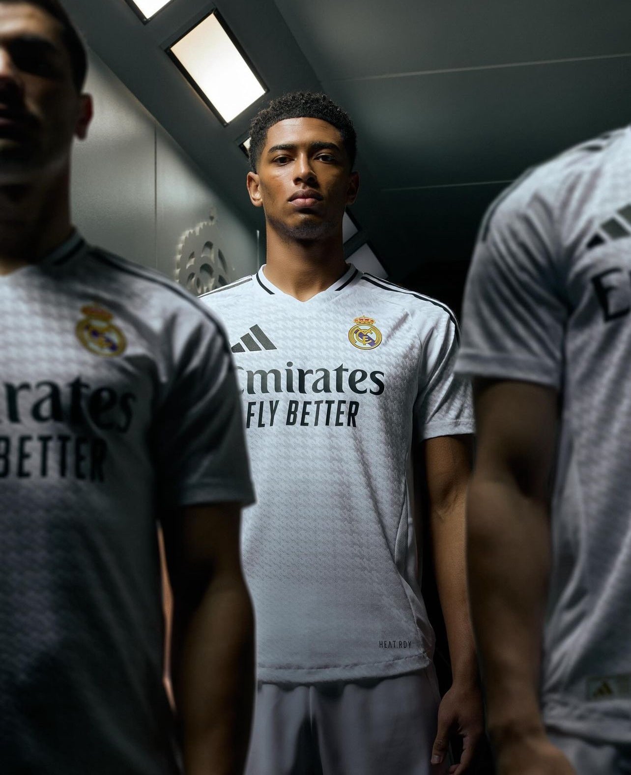 Kit Casa Real Madrid 2024/2025