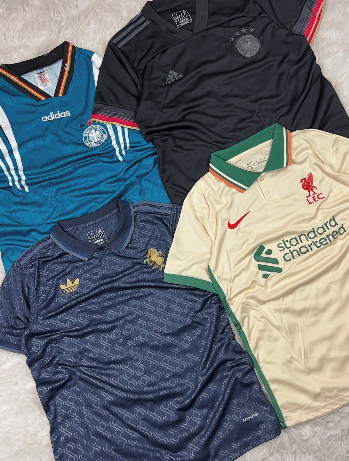 Caja misteriosa (1 camiseta)