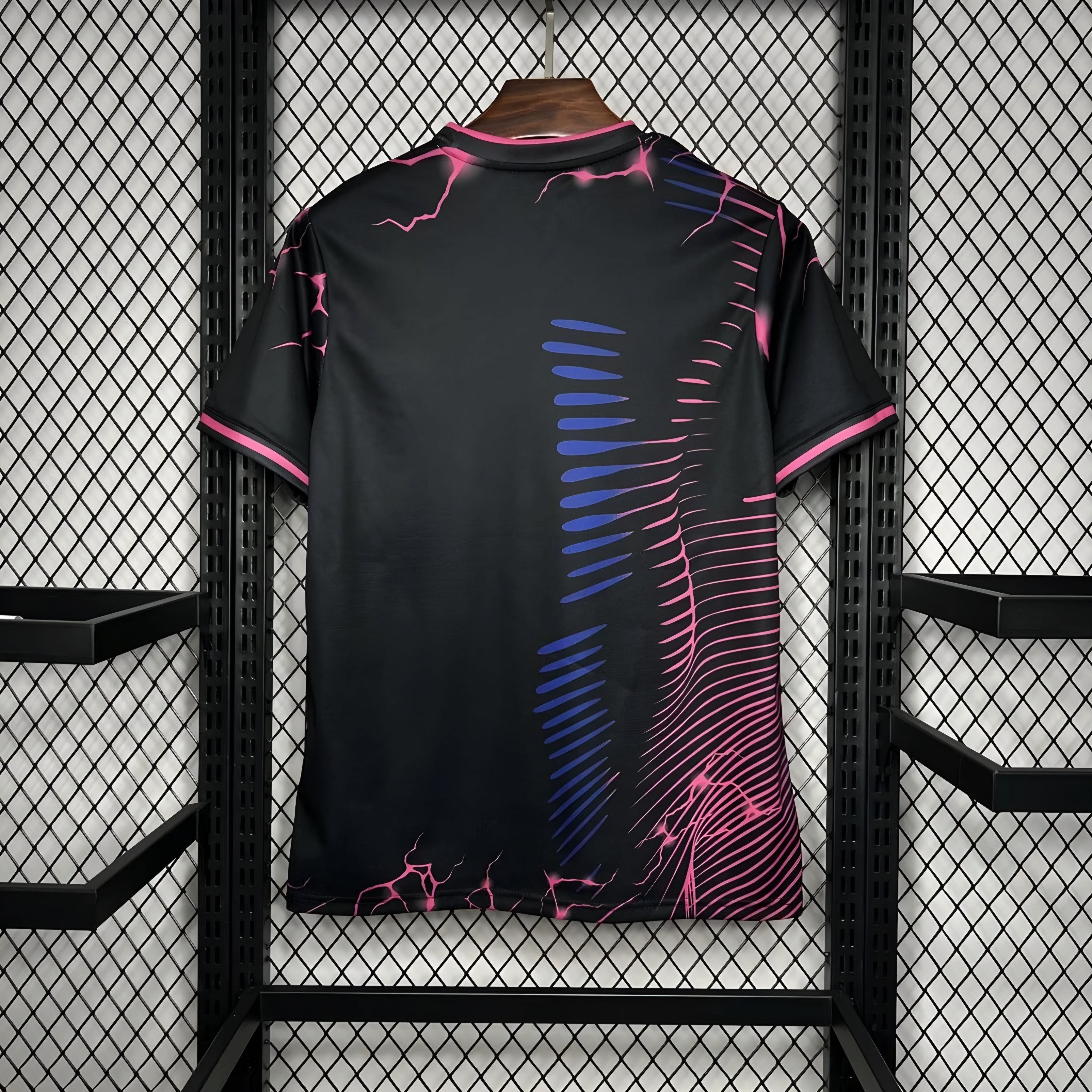 Real Madrid 24/25 Sonderedition Panther Trikot