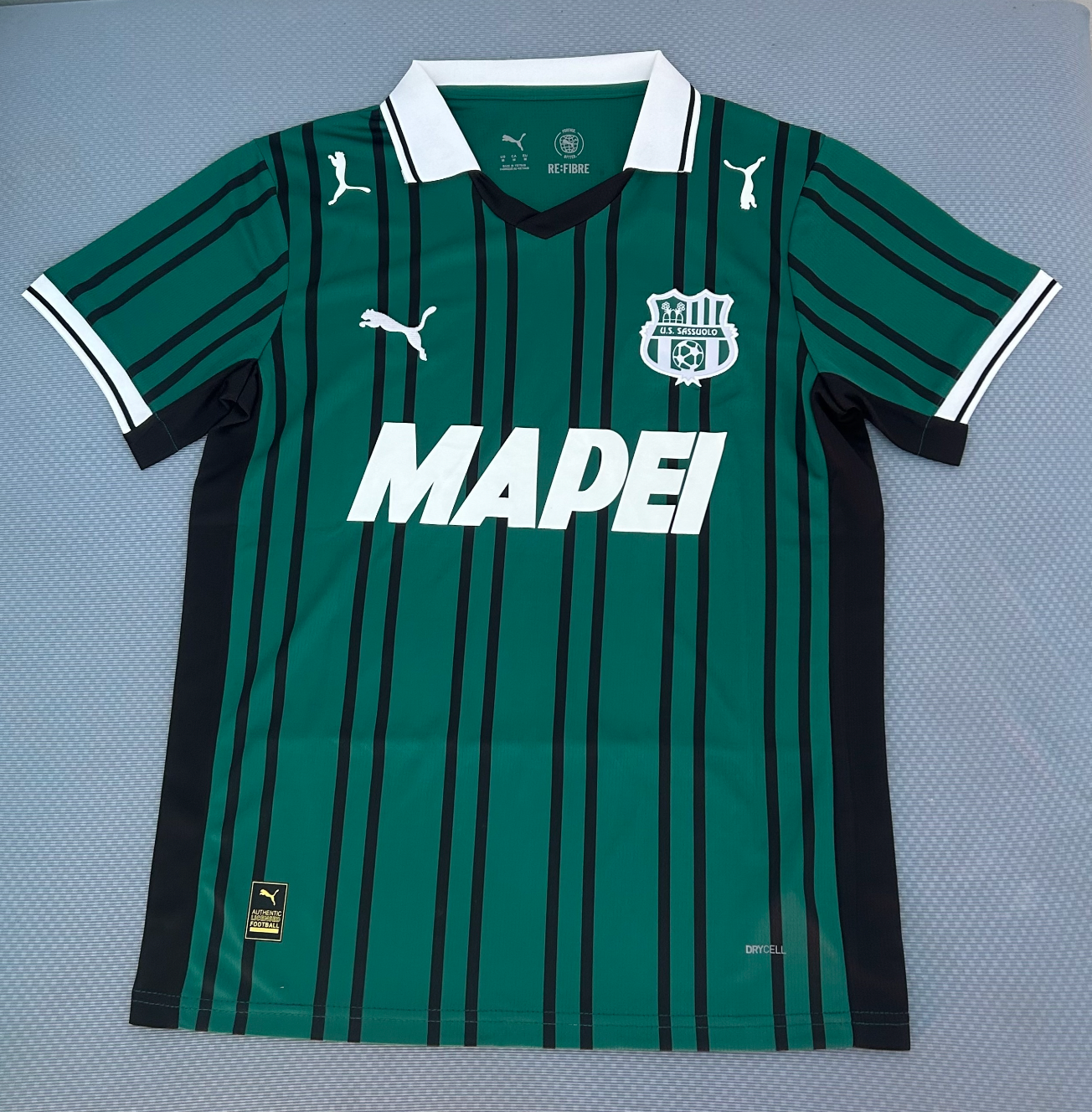Kit casalingo US Sassuolo Calcio 2025/2026