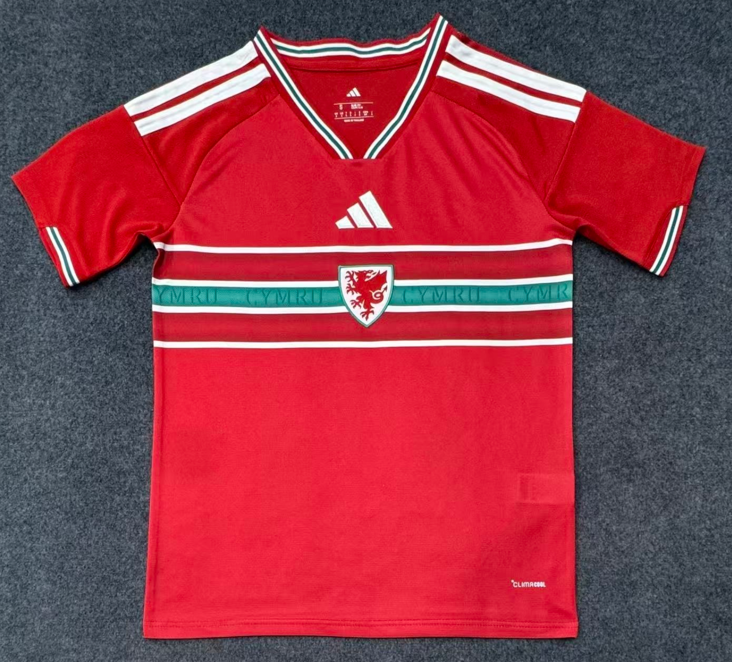 Wales 2026 WM Heimtrikot
