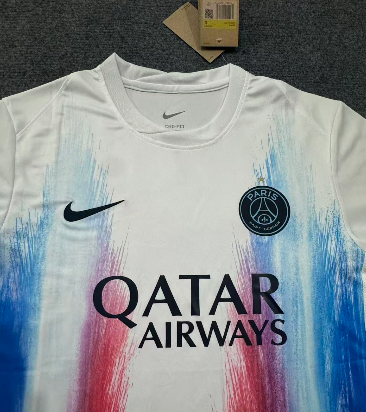 PSG 2026 Champs-Élysées Vor-Spiel Trikot