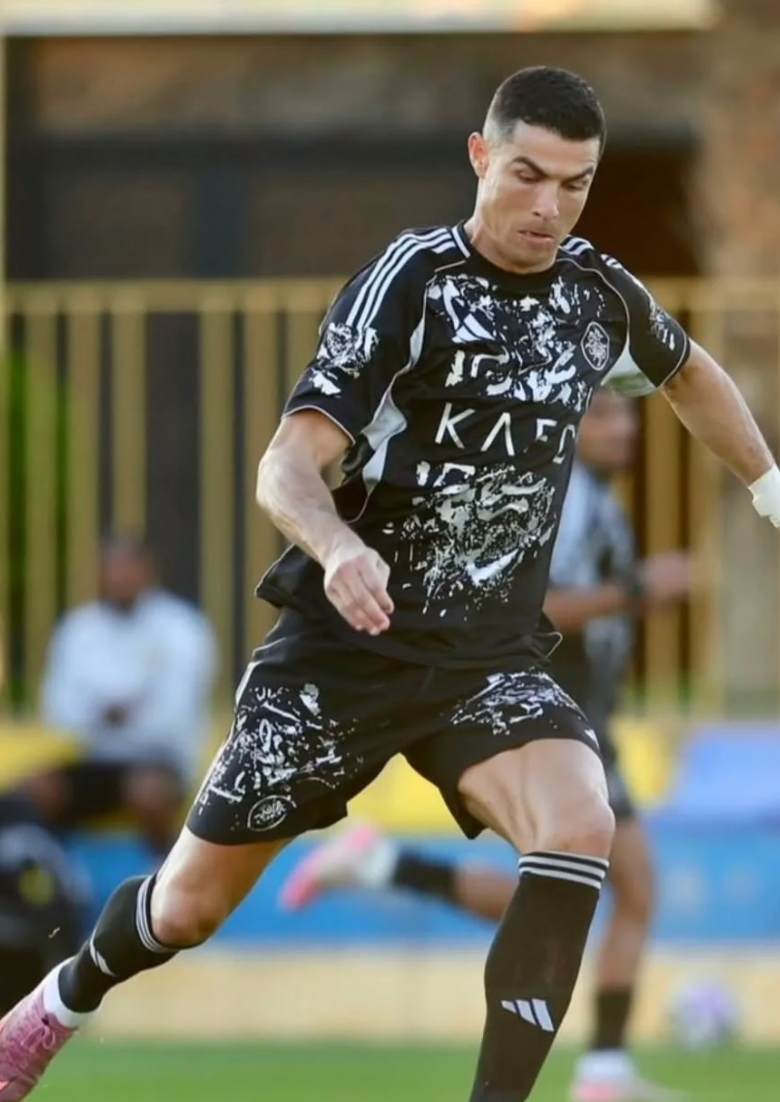Al Nassr Maglia Quarta Nera 2026