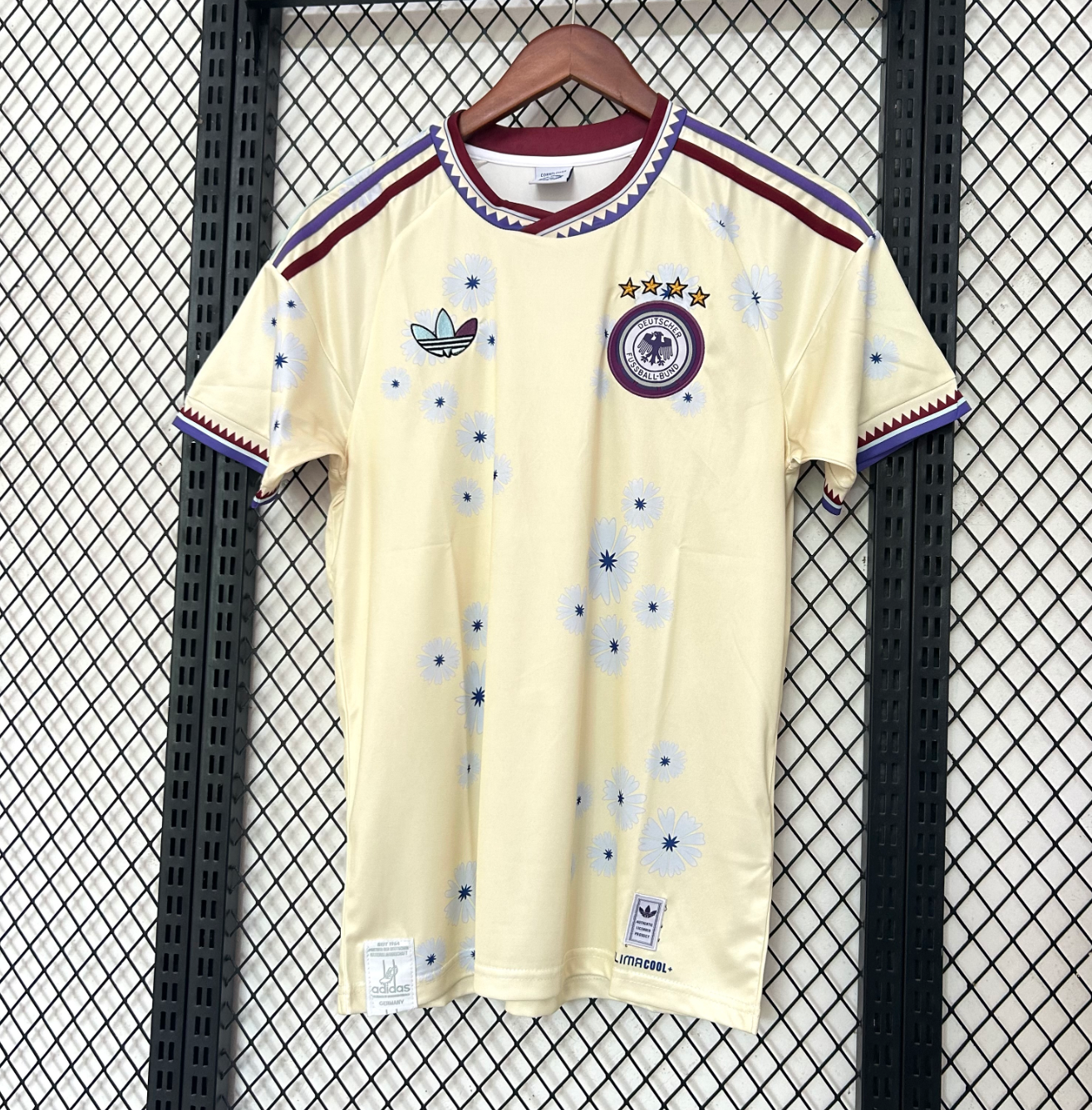 Deutschland Blumen Sonderedition Trikot 2026