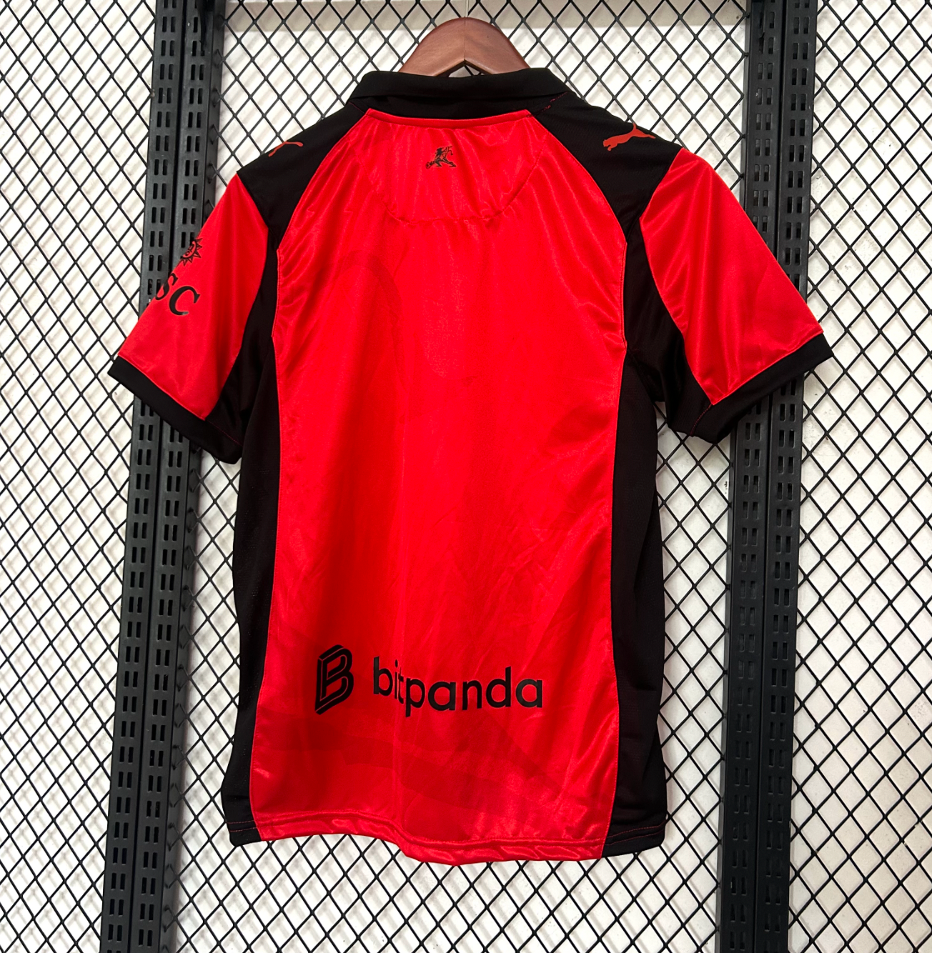 AC Milan x Slam Jam Limitierte Edition Rotes Trikot 2026