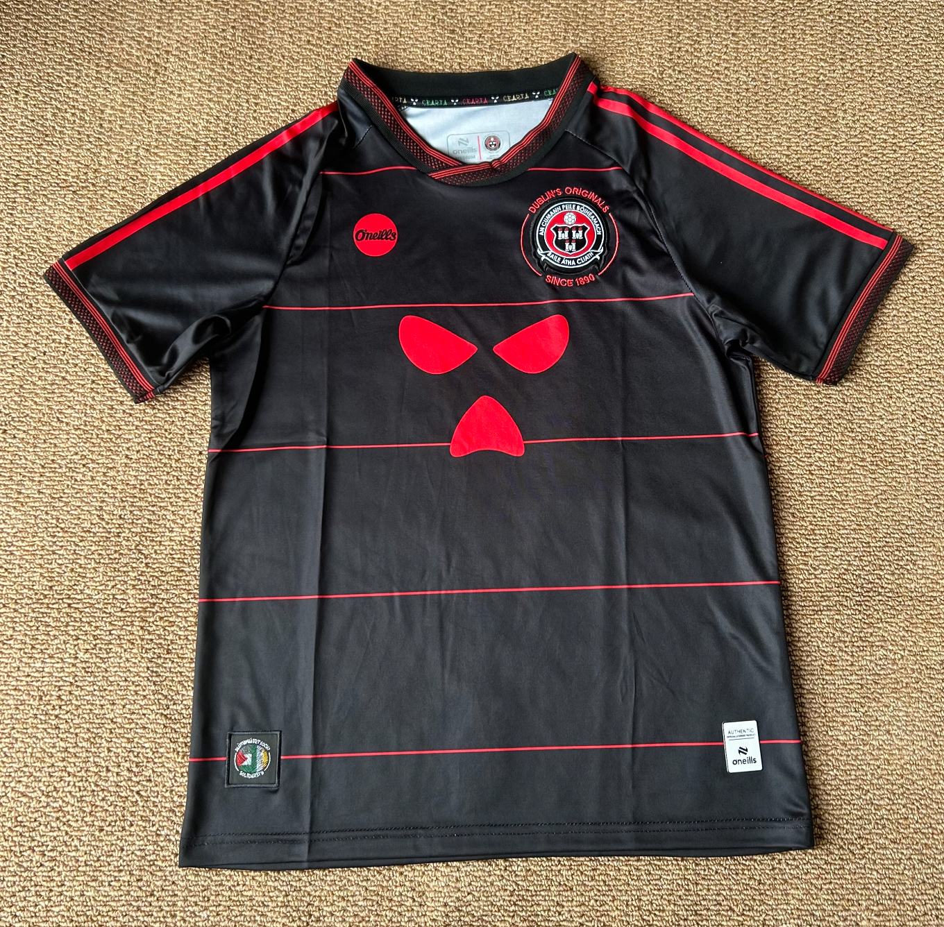 Camiseta Bohemian FC x Kneecap 2026