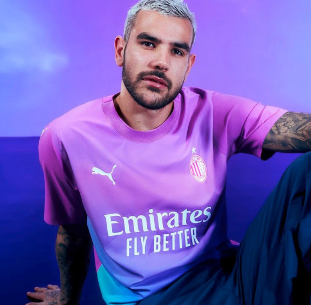 23/24 AC Milan derde tenue