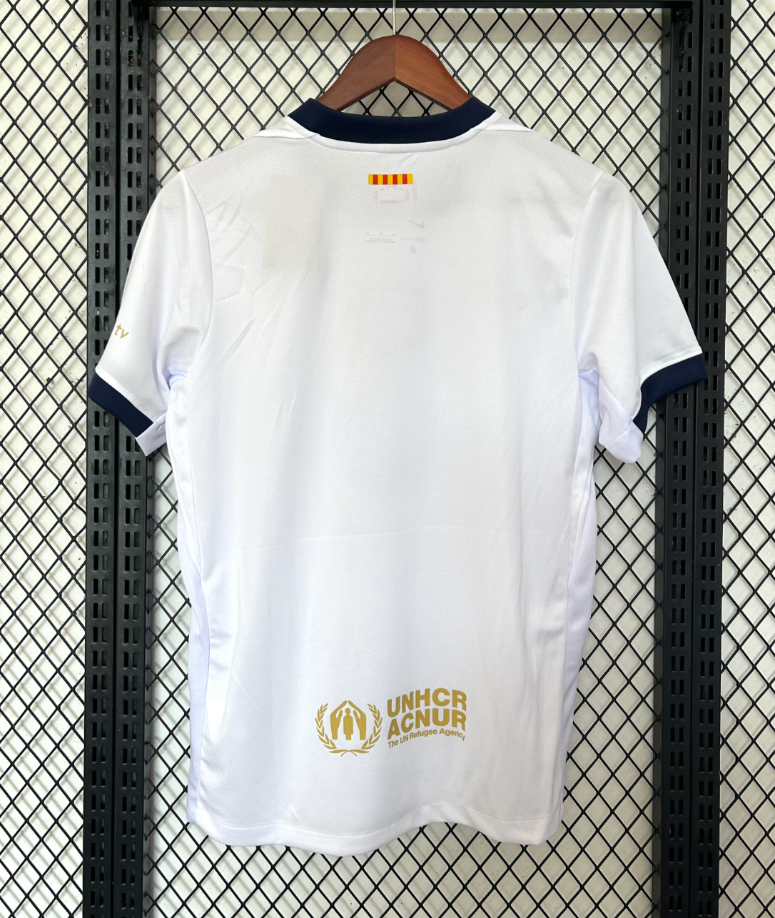 Kit trasferta FC Barcelona 2025-2026