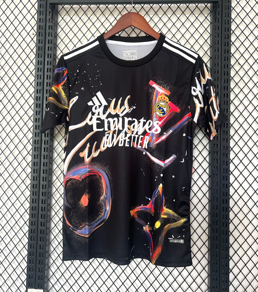 Maglia edizione speciale Real Madrid X LV 2025