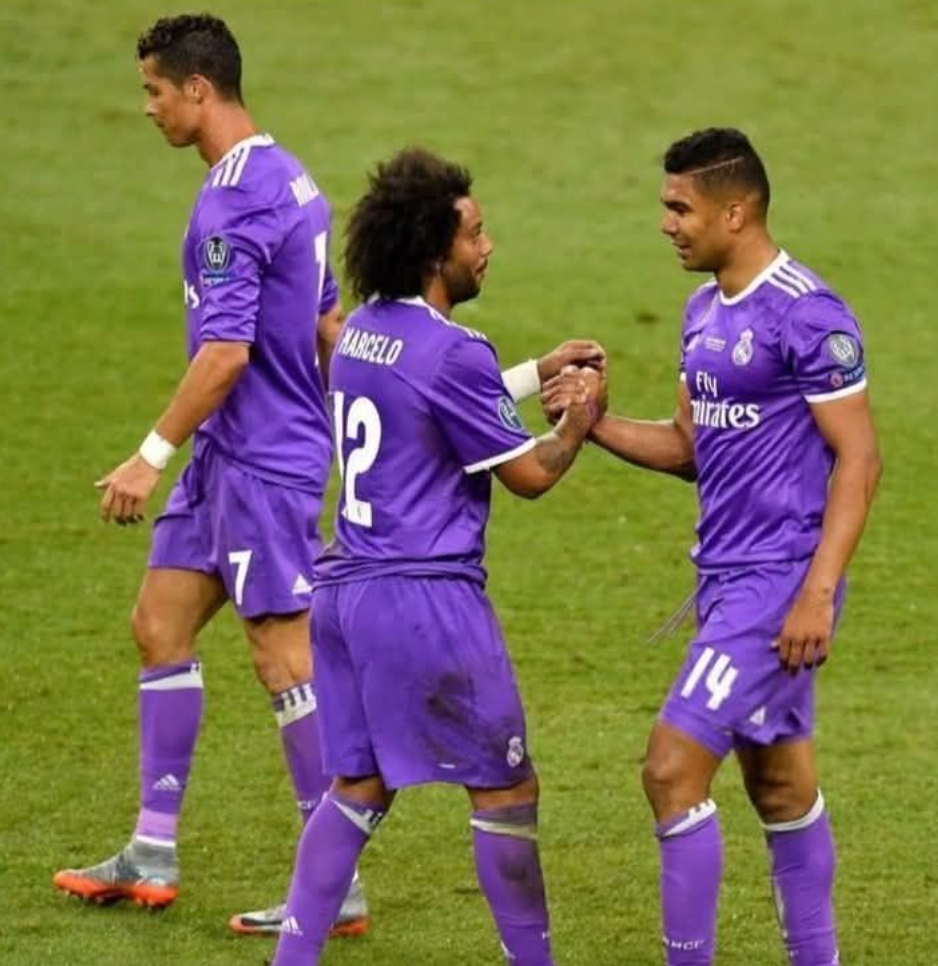 2016/2017 Real Madrid Auswärts Retro-Trikot Lila