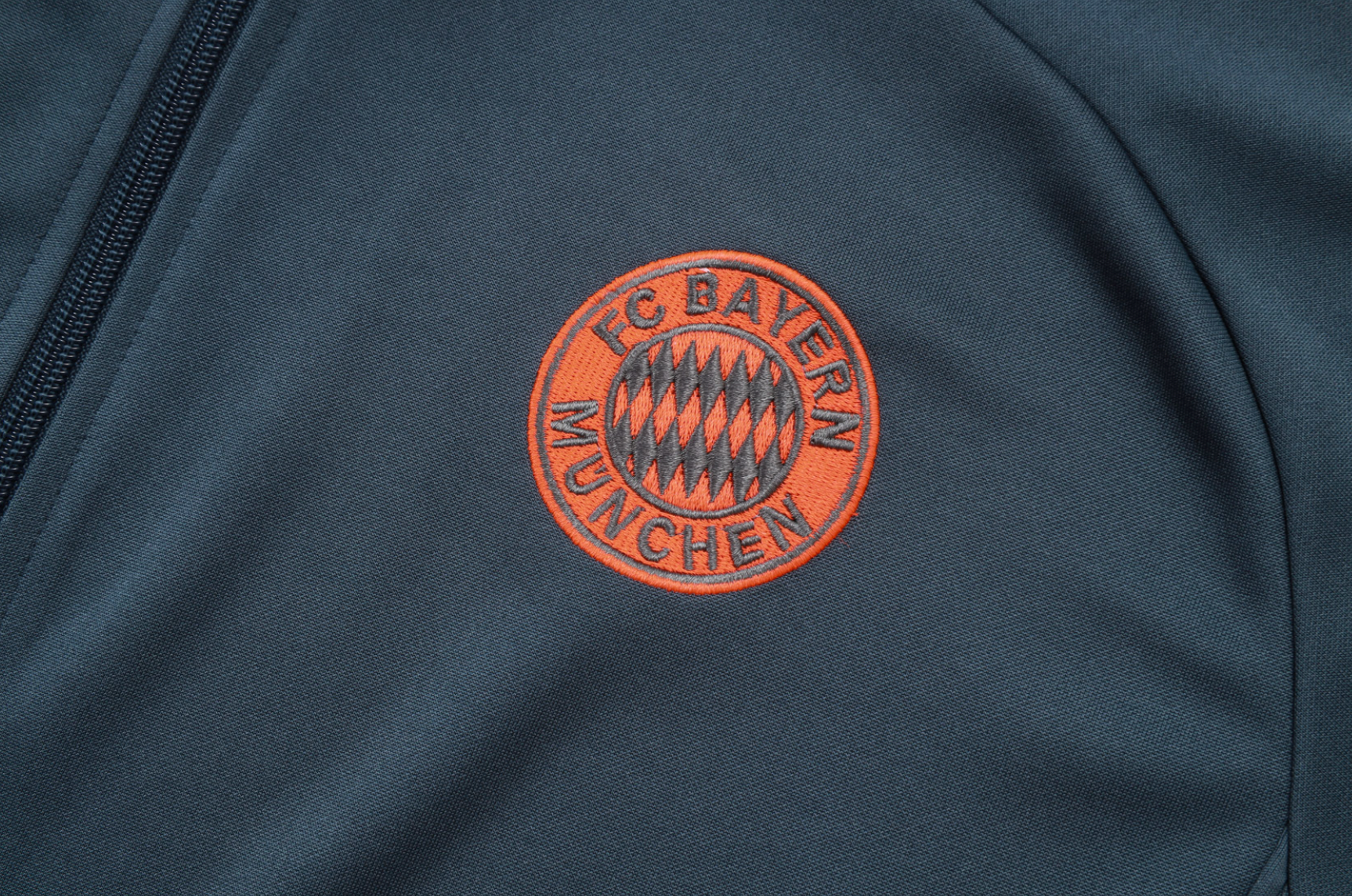Tuta Bayern Monaco 2025/2026