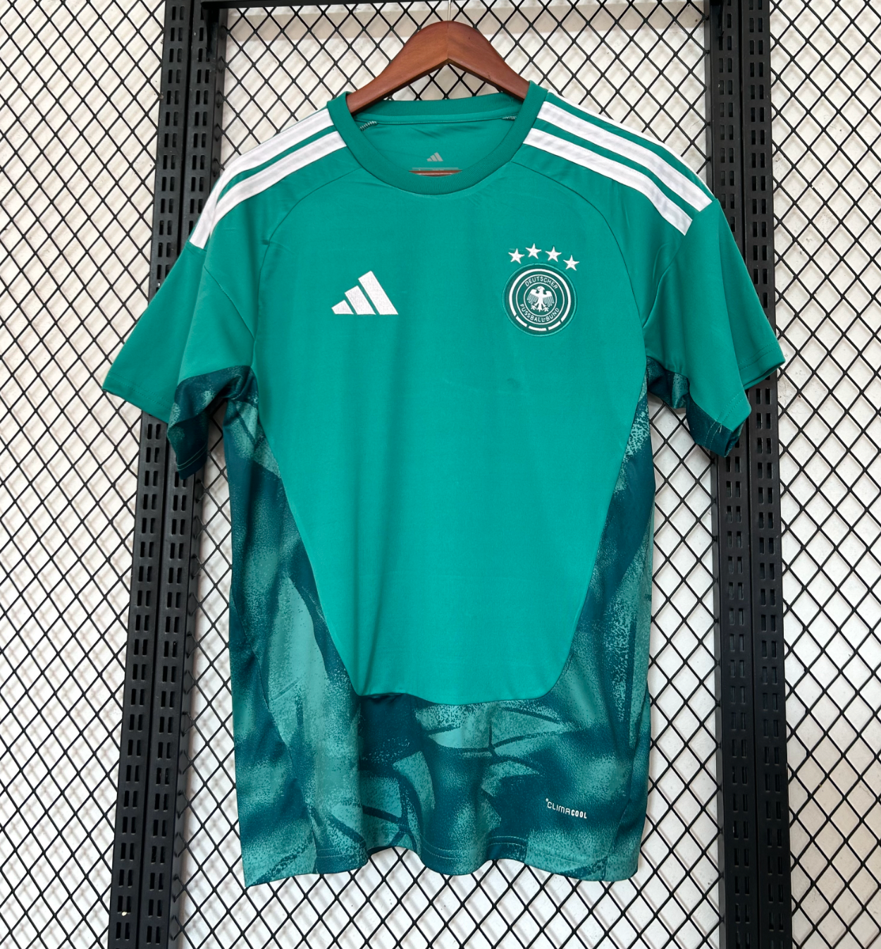 Deutschland 2026 / 2027 Torwart Grün Trikot