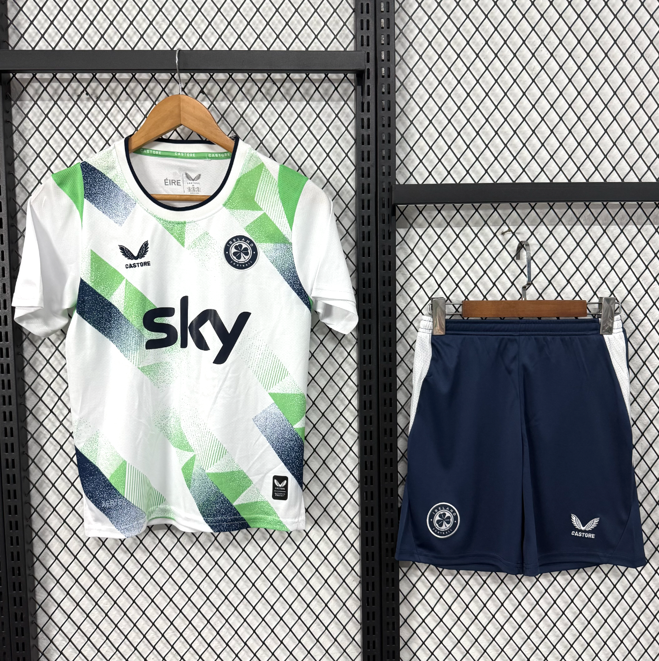 Irland Auswärts Kindertrikot 2026/2027