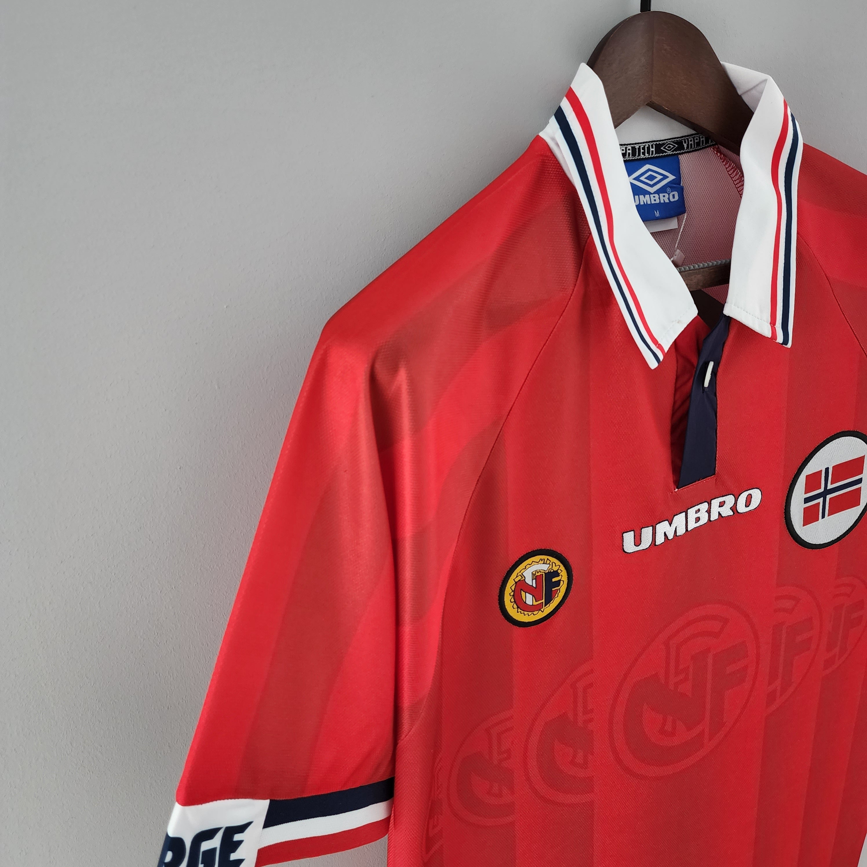 Kit retrò casa Norvegia 1998/1999