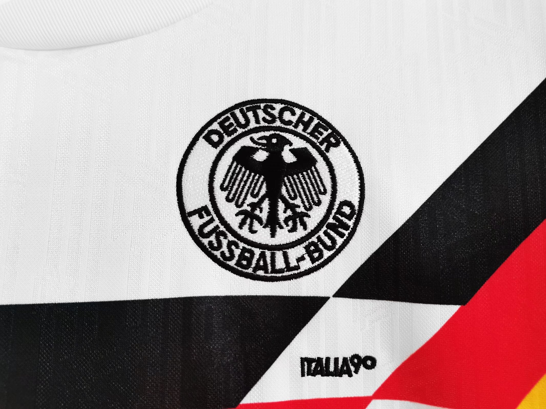 Uniforme retro local Alemania 1990