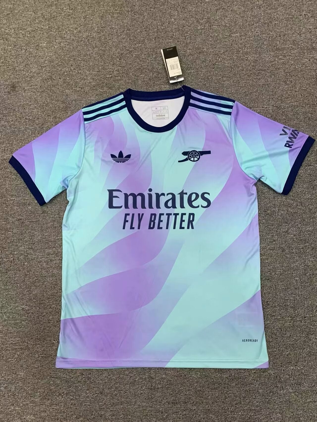 Tercer uniforme Arsenal 2024/2025