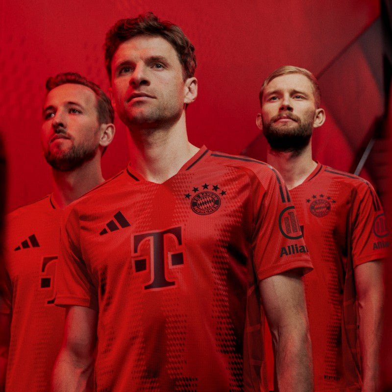 Maglia versione giocatore casalinga Bayern Monaco 2024/25