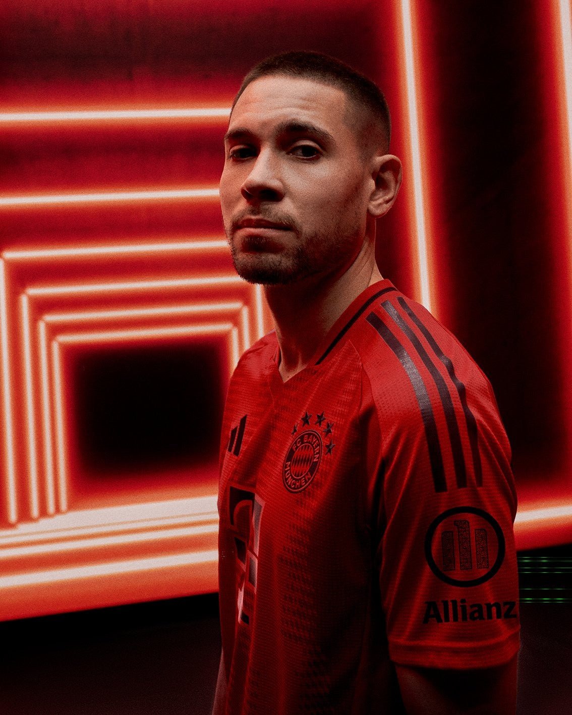 Maglia versione giocatore casalinga Bayern Monaco 2024/25
