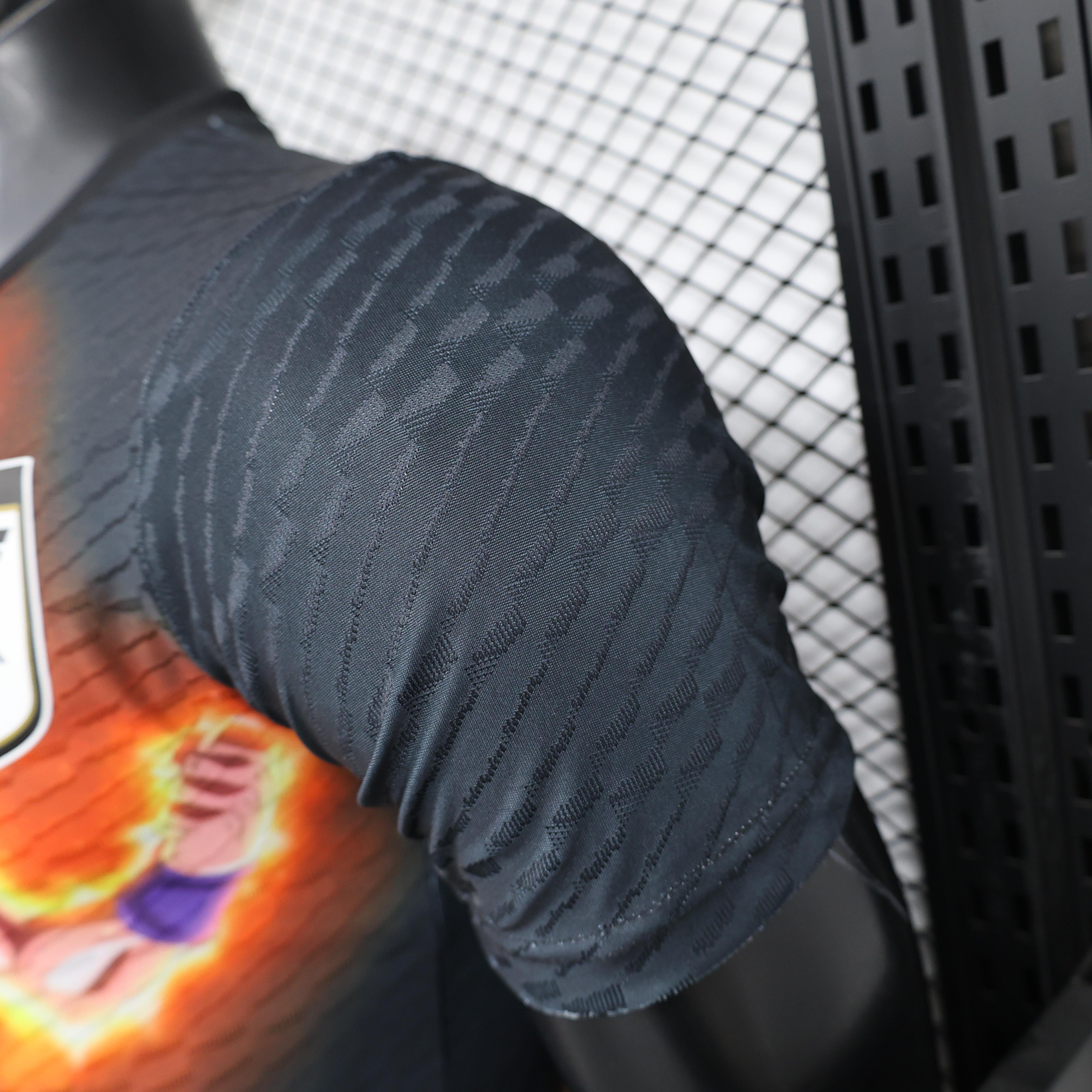 Giappone Kit Speciale Goku Arrabbiato Dragon Ball