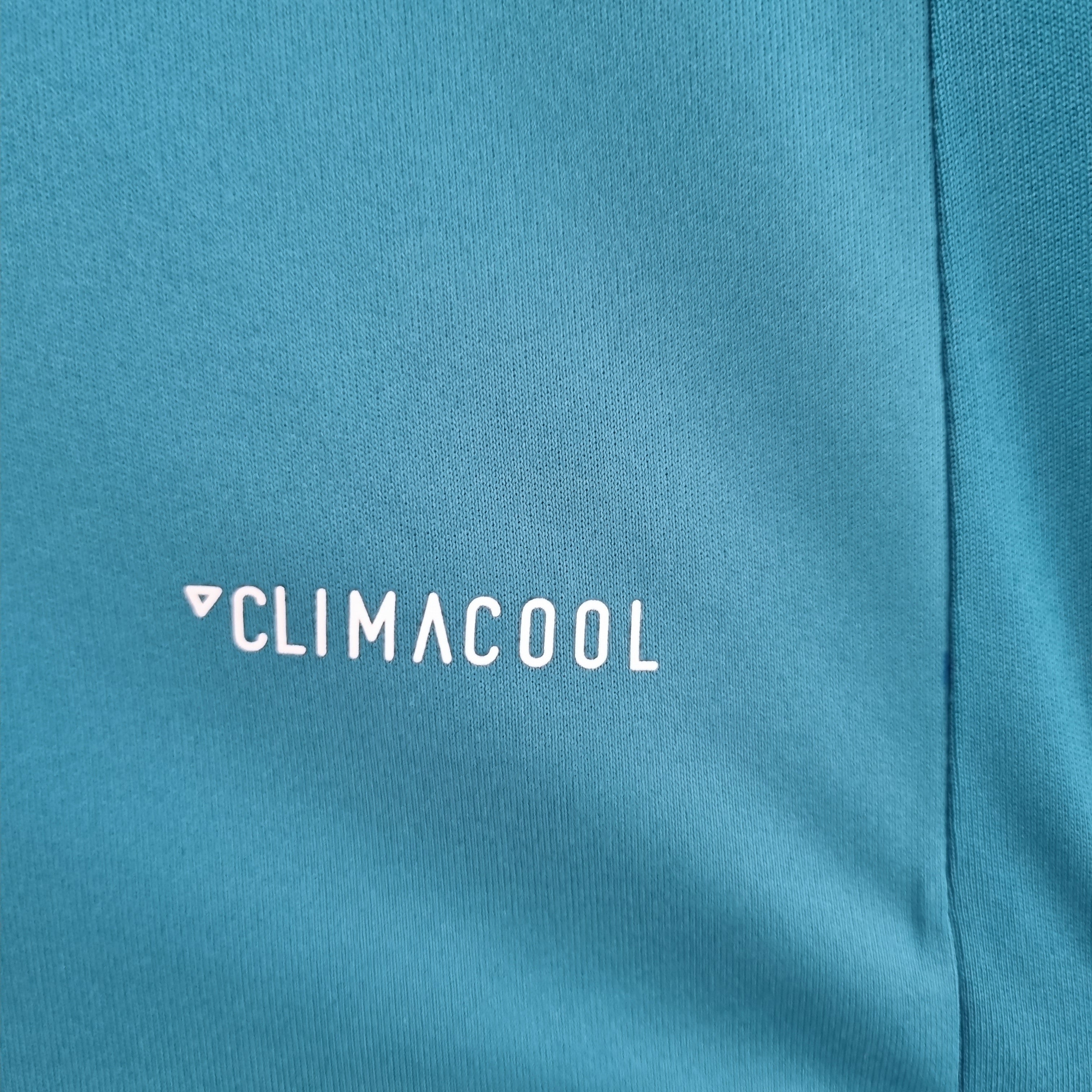 REAL MADRID TERZA MAGLIA RETRO MANICHE LUNGHE 17/18