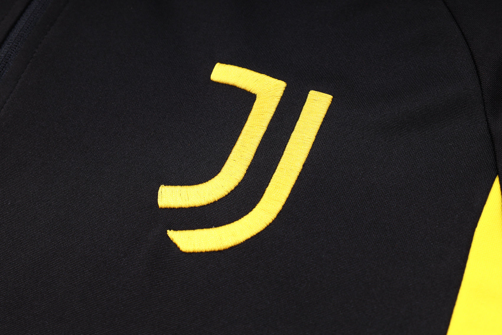 Tuta Nera Juventus 23-24