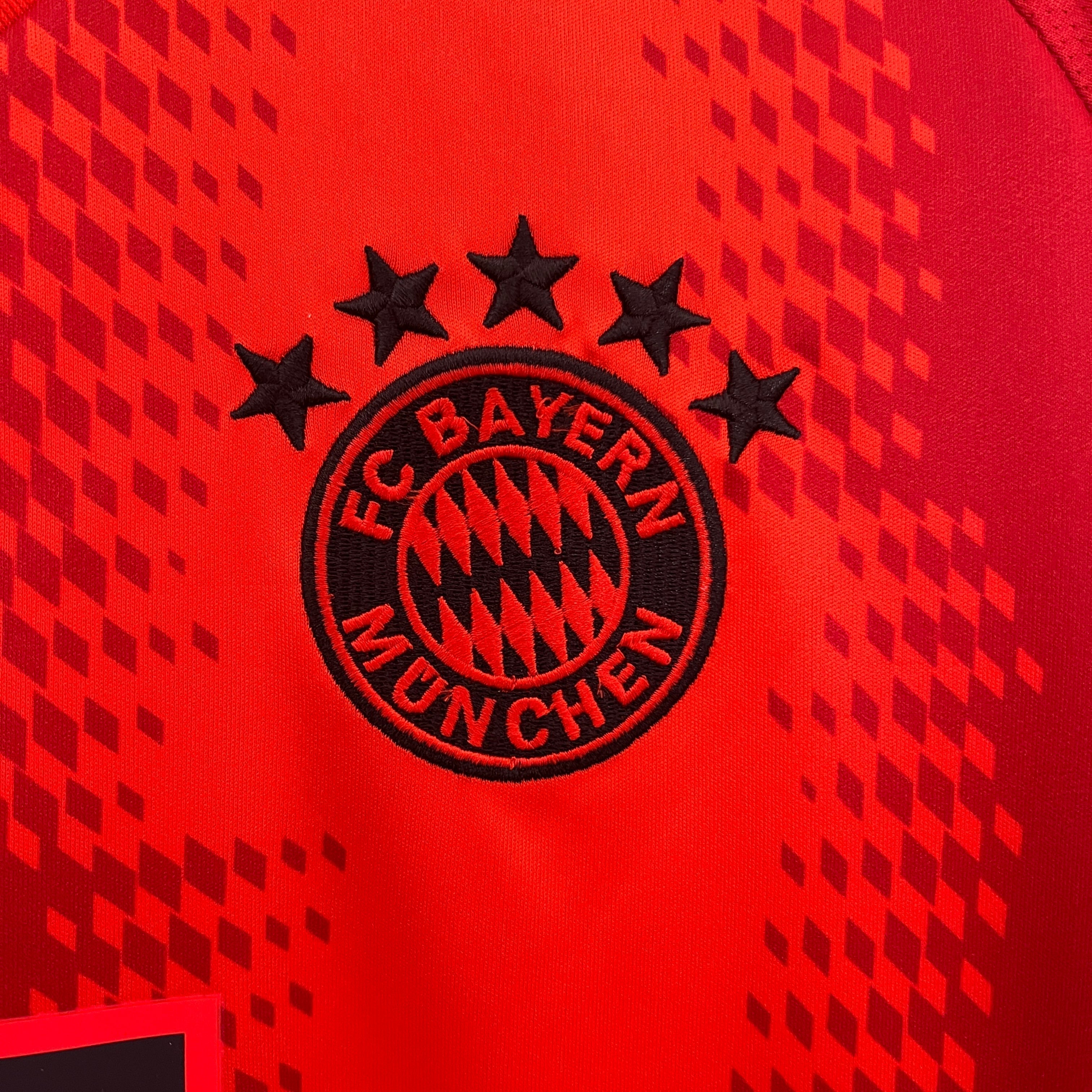 Bayern München Heimtrikot 2024/2025