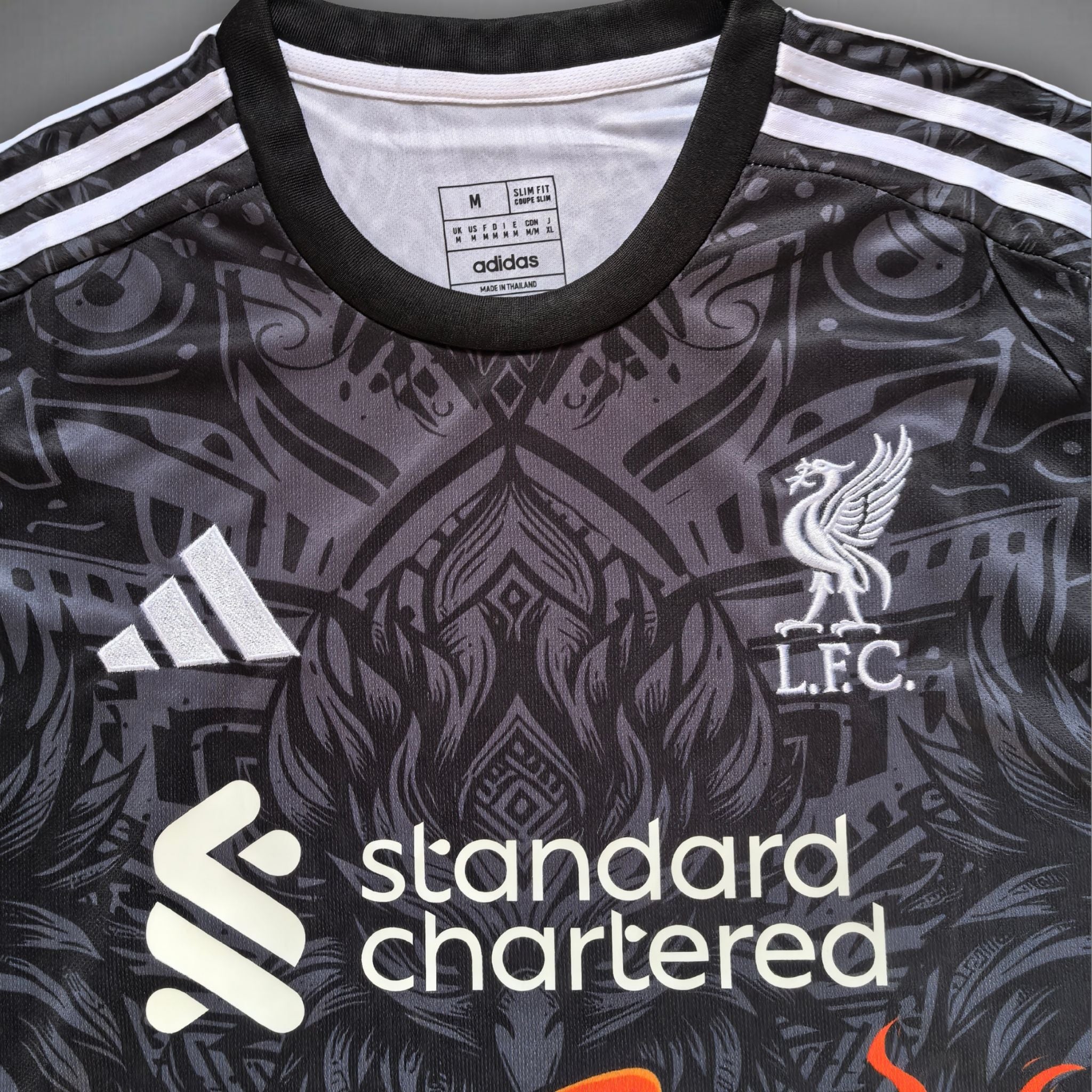 Liverpool Oranger Drachen Trikot