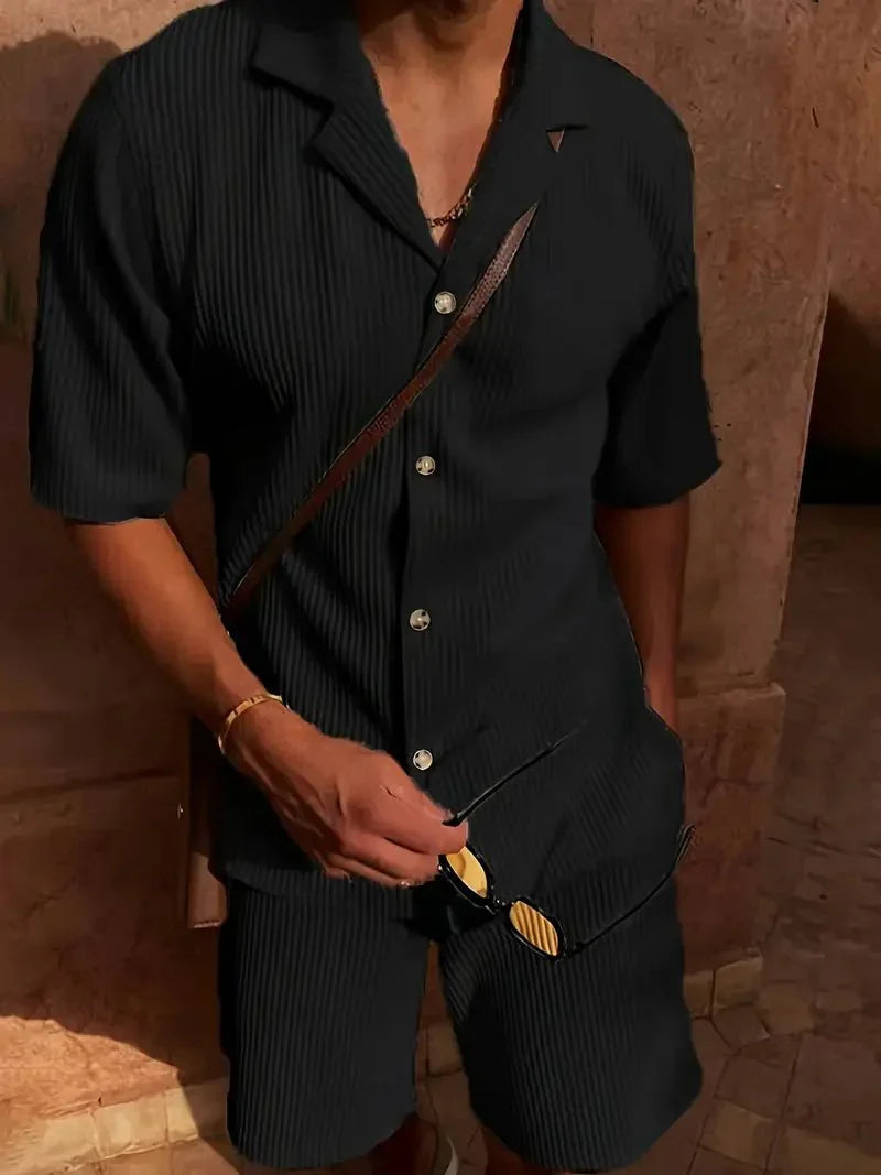 Completo da uomo in lino a due pezzi — Vestibilità rilassata, camicia a maniche corte con collo aperto e pantaloni