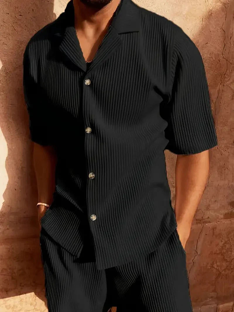 Completo da uomo in lino a due pezzi — Vestibilità rilassata, camicia a maniche corte con collo aperto e pantaloni