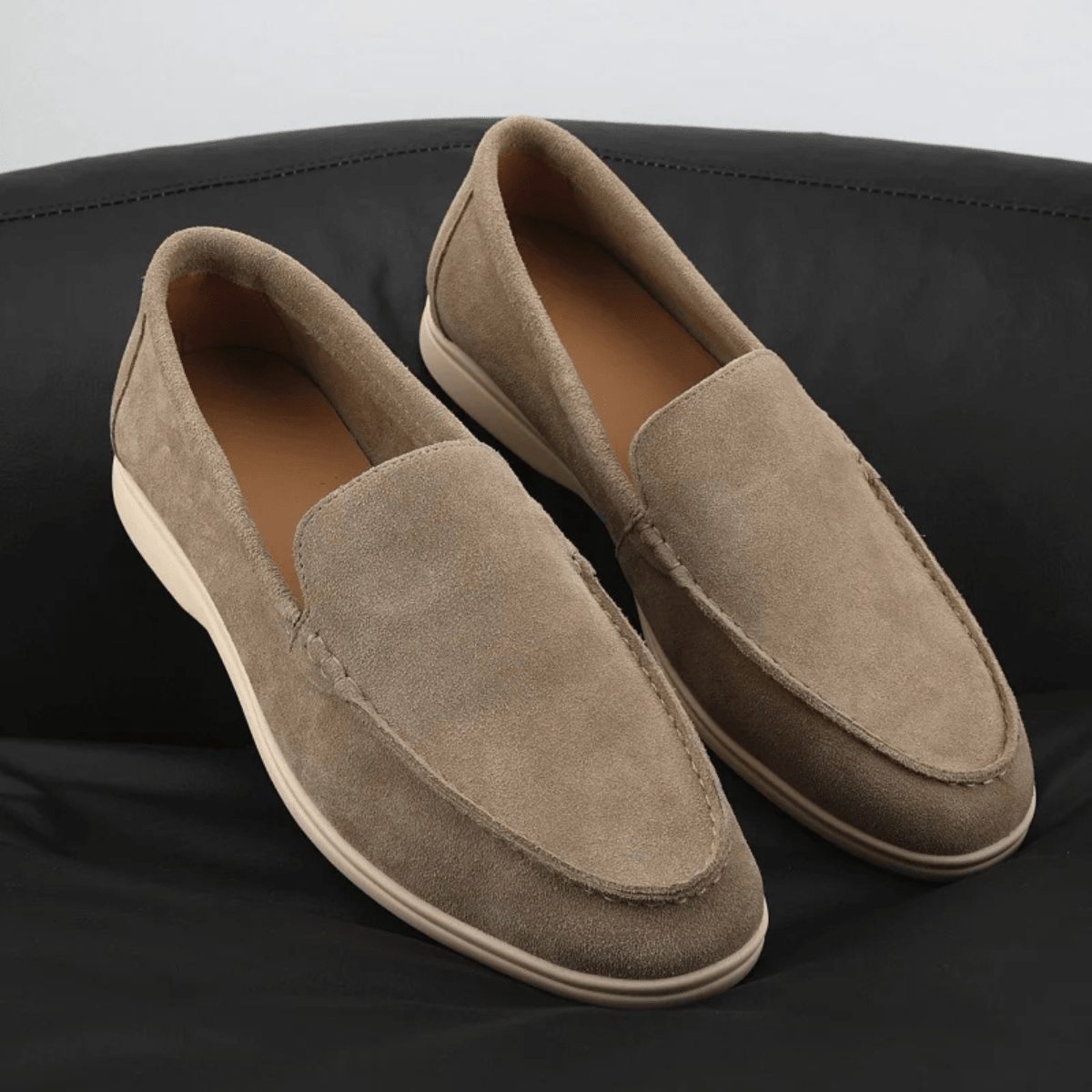 Herren Slipper — Runde Spitze & weiche Sohle