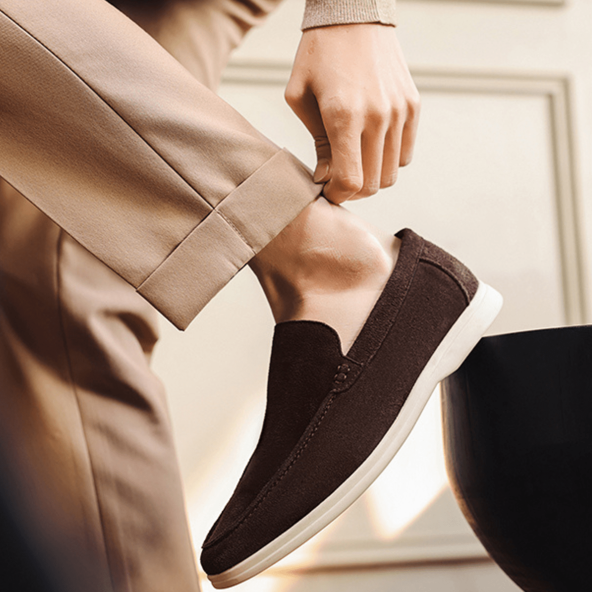 Mocassini da uomo slip-on — dettaglio cucito, stile smart-casual