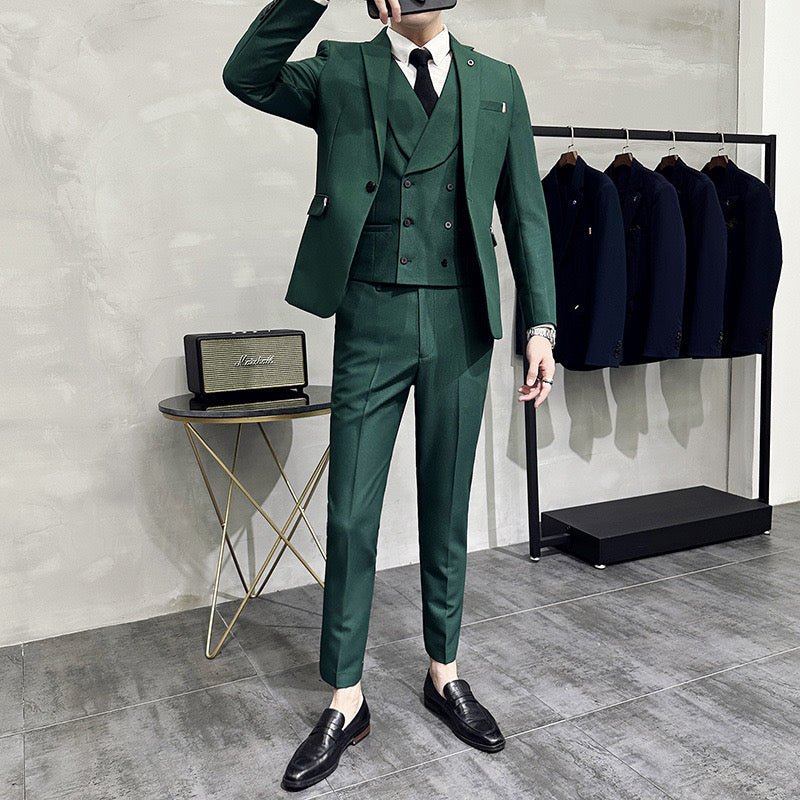 Traje para hombre con ajuste slim para invitado de boda, look refinado