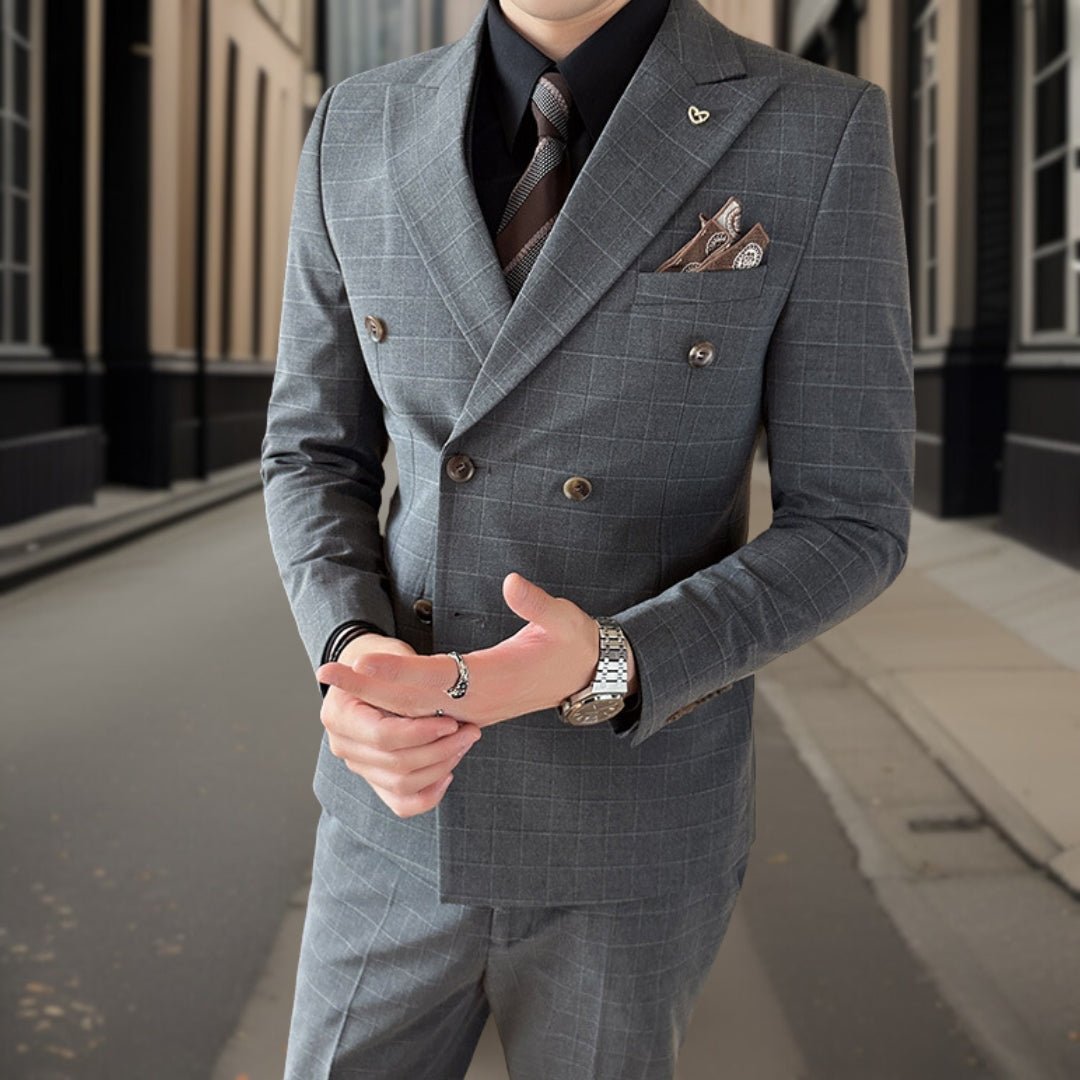 Completo Uomo Classico 3 Pezzi Vestibilità Stile Senza Tempo