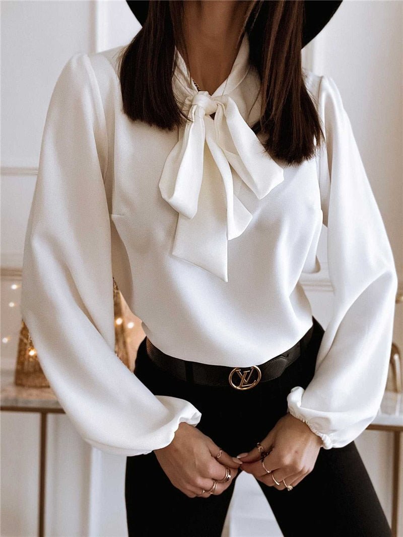 Blusa da donna — Maniche lunghe aderenti, collo con fiocco, polsini arricciati