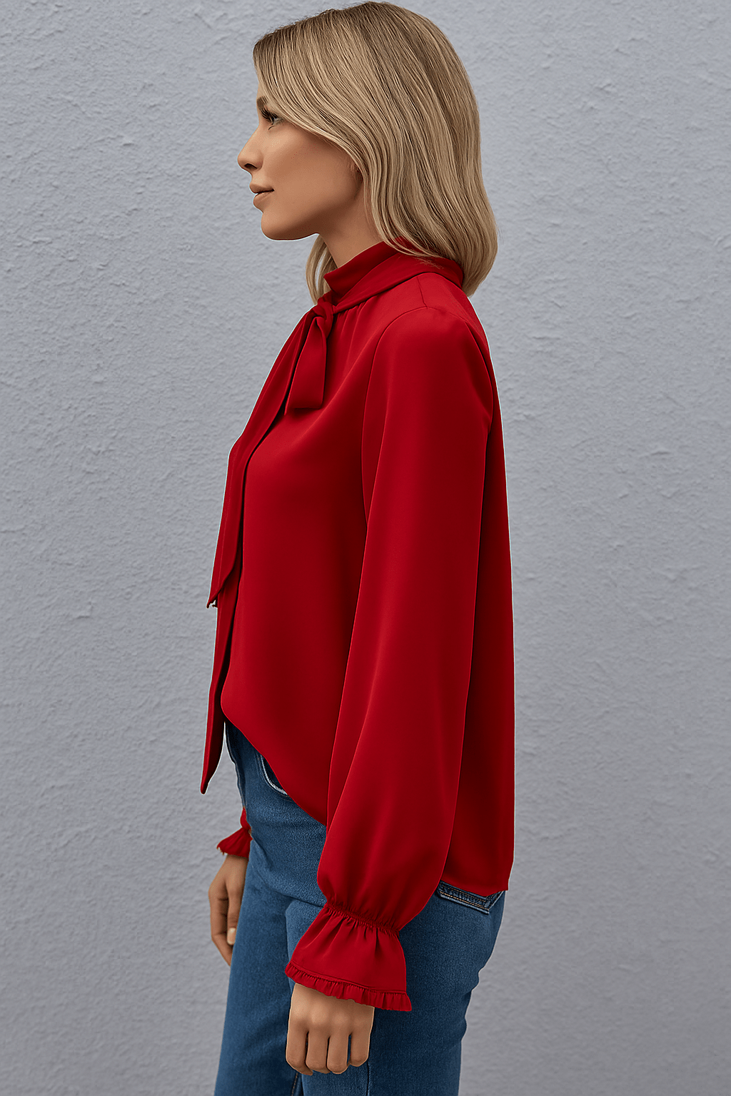 Blusa da donna — Maniche lunghe, collo con fiocco, maniche arricciate