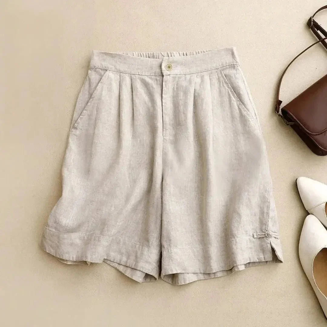 Shorts in lino donna a vita alta — Vestibilità ampia, chiusura con bottoni