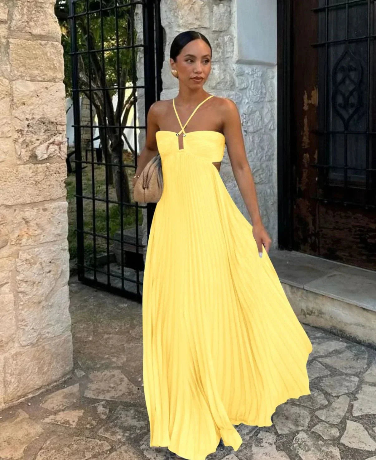 Vestito maxi donna — gonna plissettata, scollo all'americana, schiena scoperta