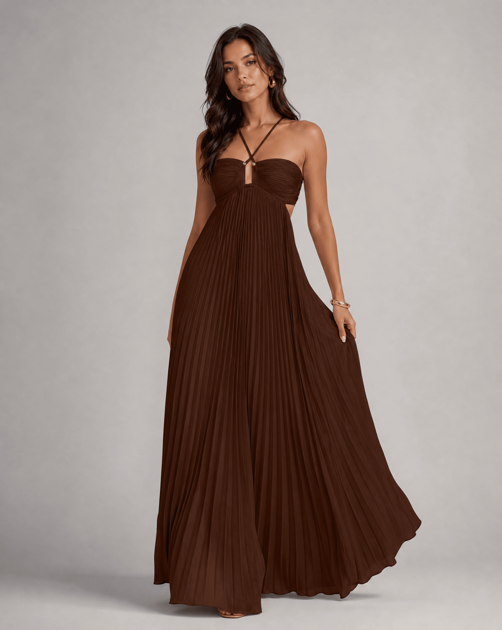 Vestito maxi donna — gonna plissettata, scollo all'americana, schiena scoperta