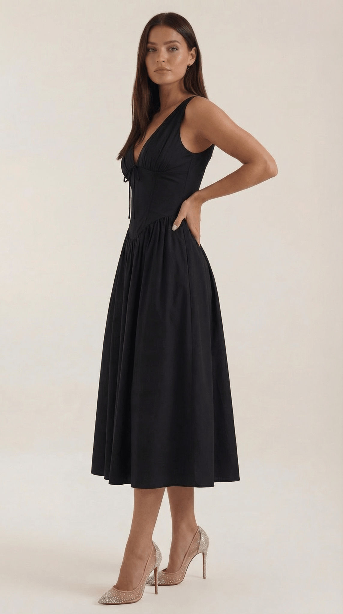 Vestito midi donna — corpetto aderente e scollo a V