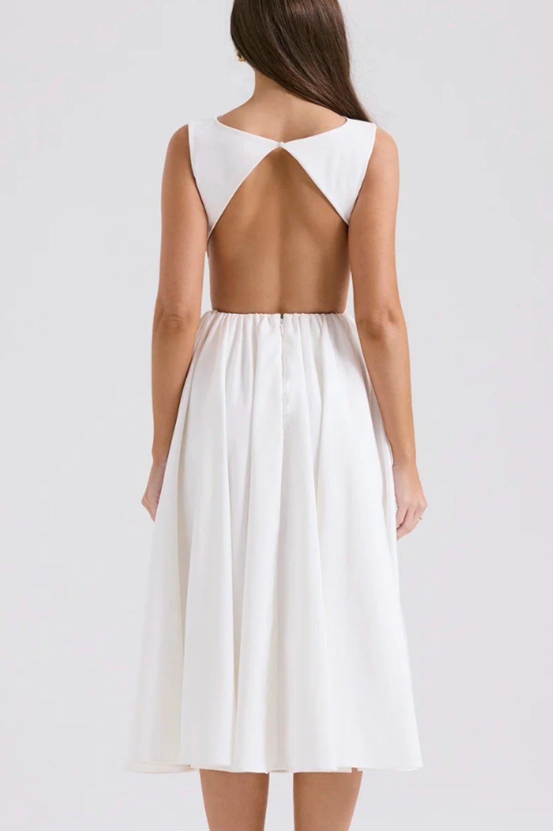 Vestito midi donna — schiena scoperta, maniche corte, vita aderente