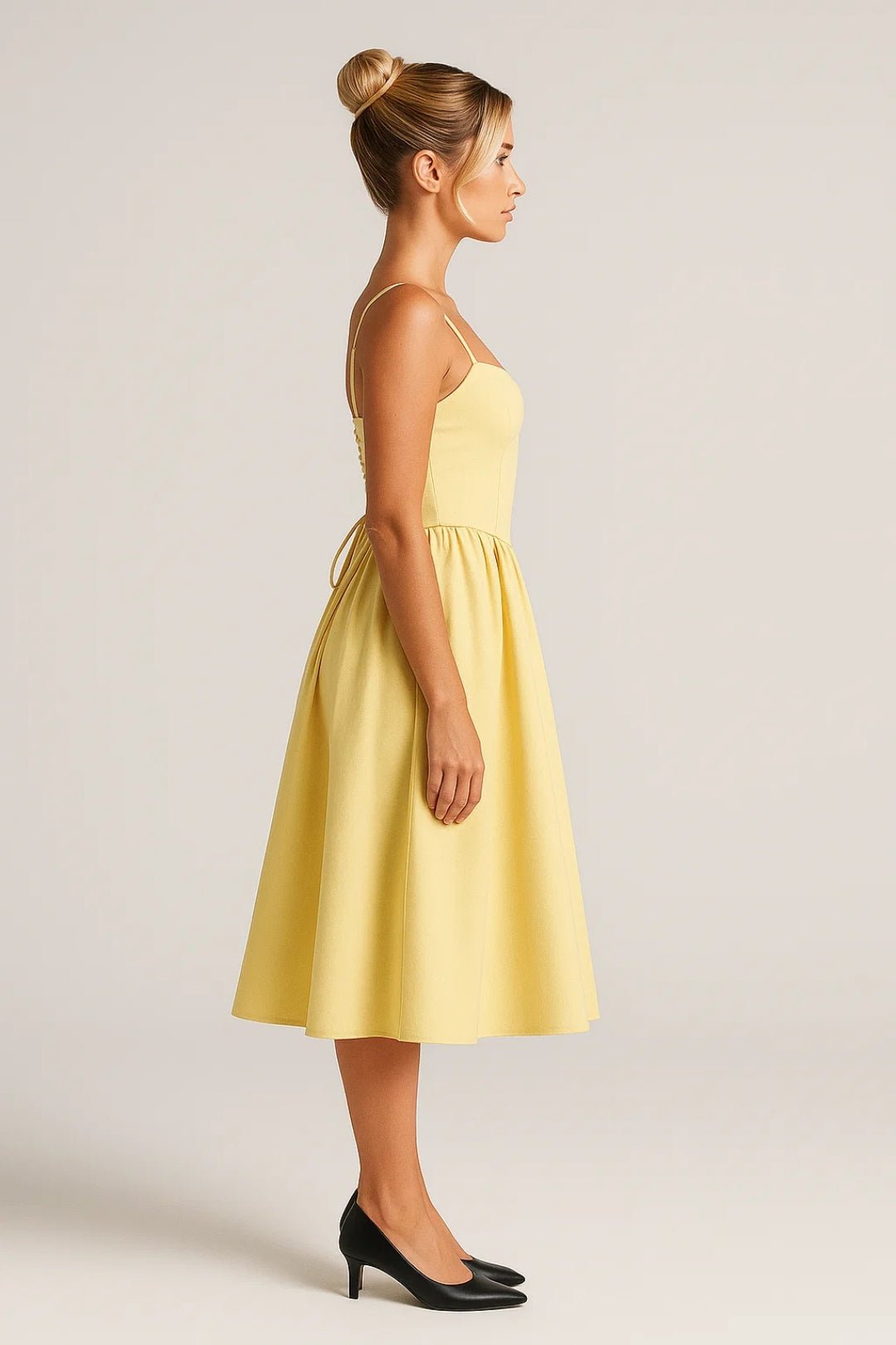 Robe midi femme — Bretelles spaghetti, sans manches, coupe évasée