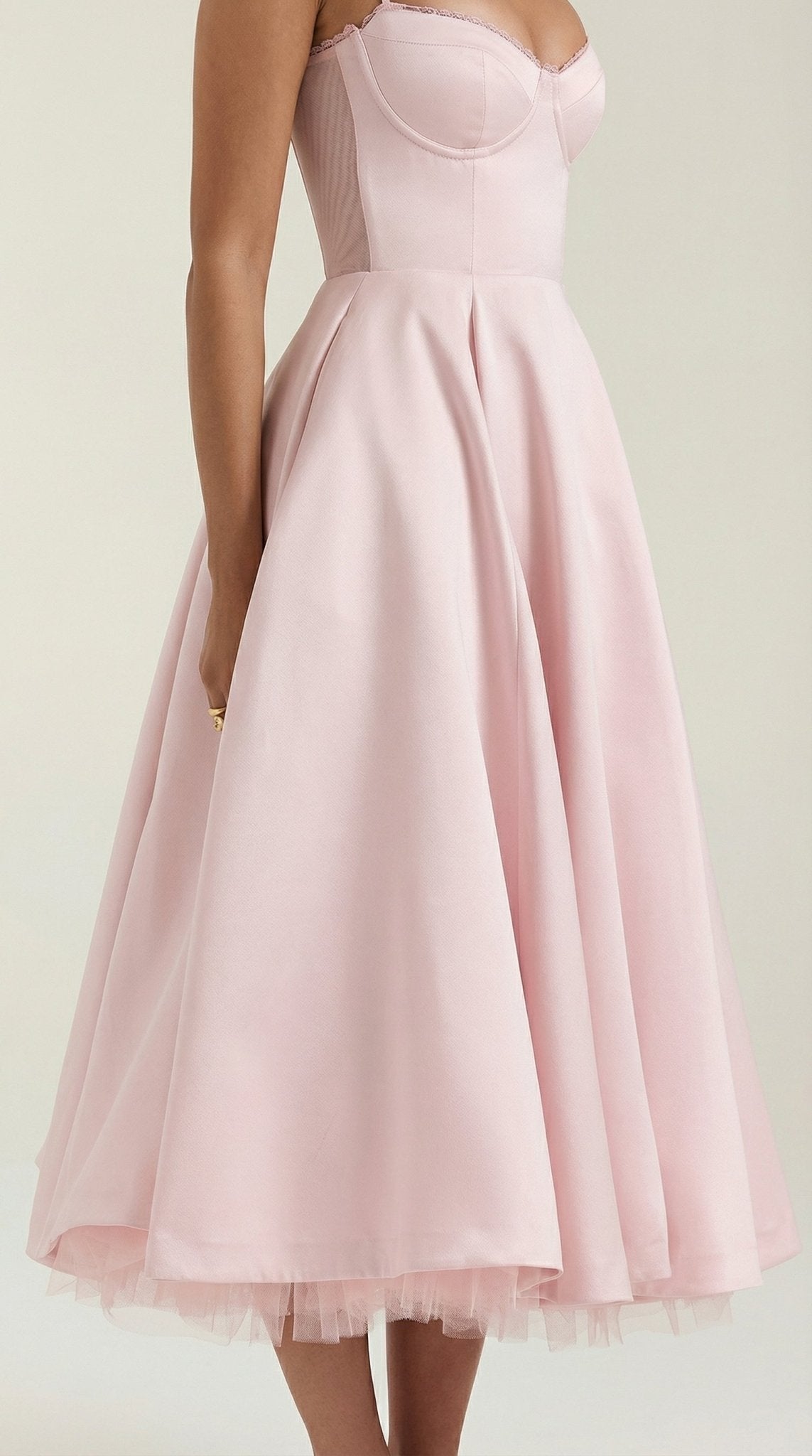 Damen Midikleid — Herzausschnitt & Spaghettiträger
